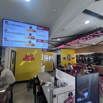 Easy Street Burgers - Menu - Burgers Near Me - Studio City, California Easy Street Burgers - Menu - Burgers Near Me - Studio City, California
