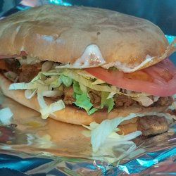 Tacos El Primo - Torta de Al pastor