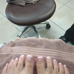 Beautiful pedicure gel French Tip by Michelle