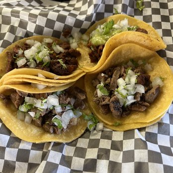 El Taco Buchon - Tacos de carne asada y pastor - Seafood Near Me - Commerce, California