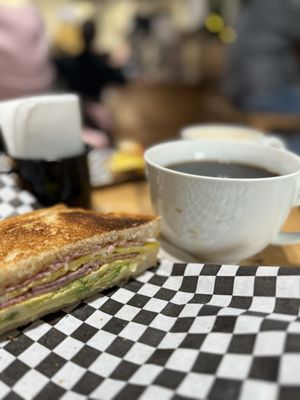 De La Tierra Café by null