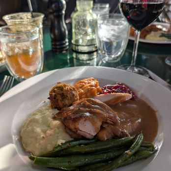 Merriman's Honolulu - Merriman's Thanksgiving meal. $$$ but worth it. - Hawaiian Near Me - Honolulu, Hawaii Merriman's Honolulu - Merriman's Thanksgiving meal. $$$ but worth it. - Hawaiian Near Me - Honolulu, Hawaii