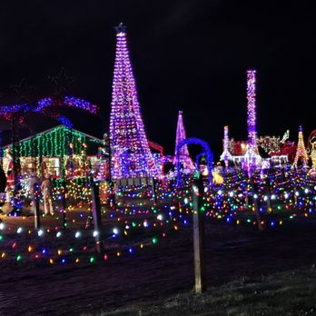 The christmas ranch - Holiday Decorations Near Me - Morrow, Ohio