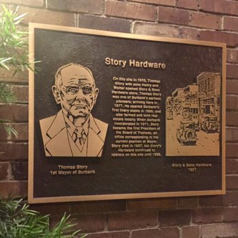 Story Tavern - Burgers Near Me - Burbank, California Story Tavern - Burgers Near Me - Burbank, California