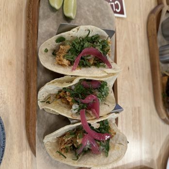 Clara's Junction - Chicken tinga tacos - Barbeque Near Me - Santa Clara, California Clara's Junction - Chicken tinga tacos - Barbeque Near Me - Santa Clara, California