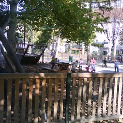 Spielplatz altes AKH