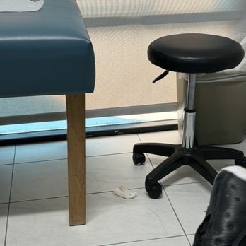 TotalCare Colton - First off  there was someones blood all over the place in a hot room - Urgent Care Near Me - Colton, California