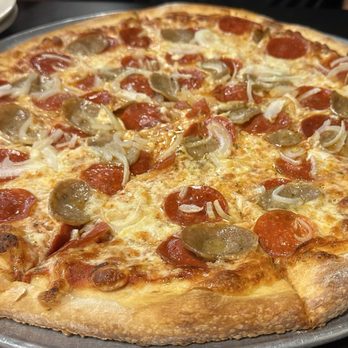 Giuseppe's NY Pizza & Pasta Express - Large pizza - Pizza Near Me - Bunnell, Florida Giuseppe's NY Pizza & Pasta Express - Large pizza - Pizza Near Me - Bunnell, Florida