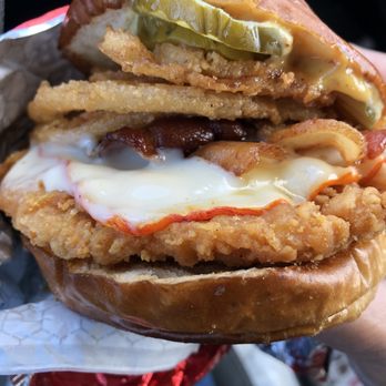 Wendy's - Shame-eating a Classic chicken pretzel bacon pub sandwich in my car - Fast Food Near Me - Honolulu, Hawaii Wendy's - Shame-eating a Classic chicken pretzel bacon pub sandwich in my car - Fast Food Near Me - Honolulu, Hawaii