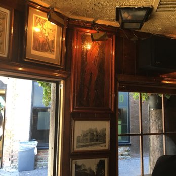 The Lodge Tavern - Tavern - Dive Bars Near Me - Chicago, Illinois