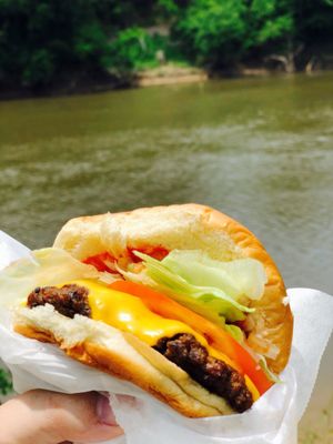 Deep Creek Grill by null