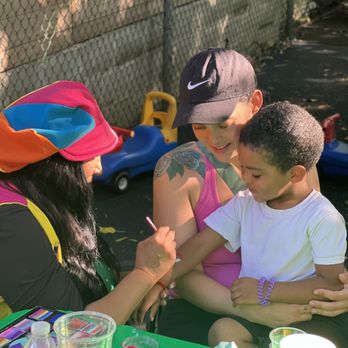 Bumble Bees R Us - Preschools Near Me - Brooklyn, New York Bumble Bees R Us - Preschools Near Me - Brooklyn, New York