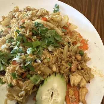 Thai Lime Leaf - Pineapple Fried Rice - Thai Near Me - Gig Harbor, Washington
