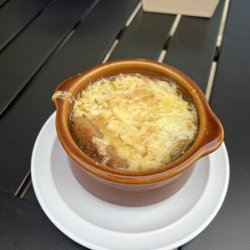 Bistro Bella Luna - French Onion Soup