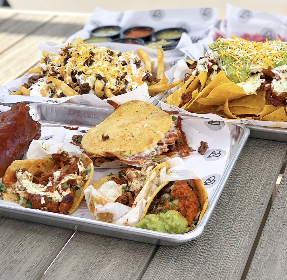 TAQUIERO TACO PATIO 921 Photos & 886 Reviews Tacos 4517 Campus Dr