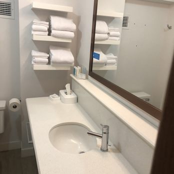Hampton Inn & Suites Cleveland/Independence - Hotels Near Me - Independence, Ohio Hampton Inn & Suites Cleveland/Independence - Hotels Near Me - Independence, Ohio