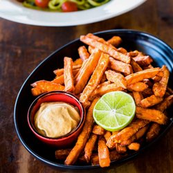 Amanda's On The Edge - Sweet potato chips with black garlic aioli