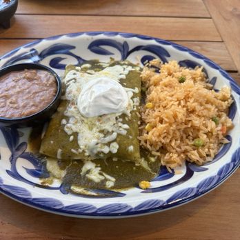 Cielo Cocina Mexicana - Spinach enchiladas - Mexican Near Me - Bellevue, Washington Cielo Cocina Mexicana - Spinach enchiladas - Mexican Near Me - Bellevue, Washington