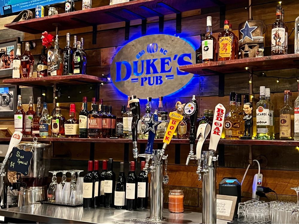 Dukes Pub