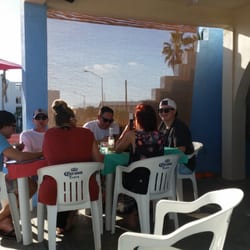 T's Beach Bar & Grill