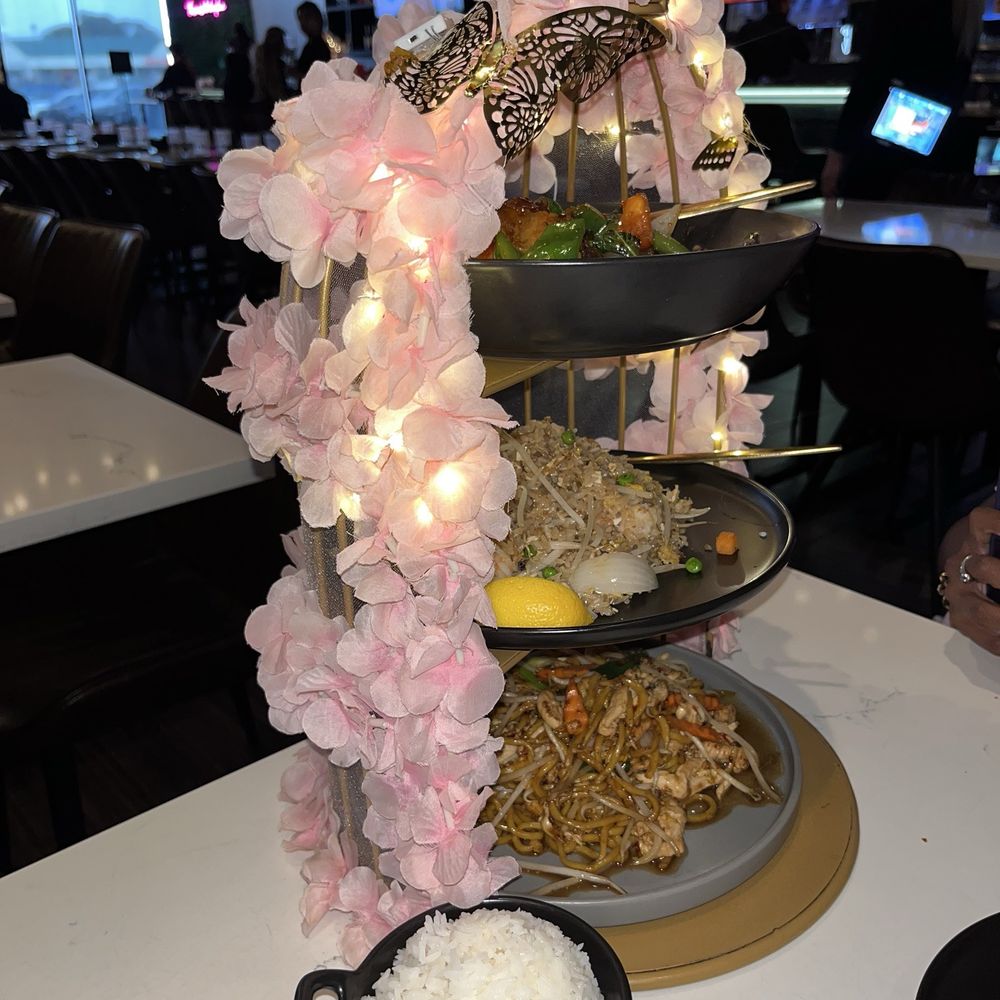 Linjee Thai - Food - Thai Near Me - Alexandria, Virginia Linjee Thai - Food - Thai Near Me - Alexandria, Virginia