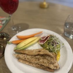 CIVANA - Smashed avocado