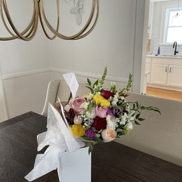 Rosie's Bouquet + Extra Luxe Seasonal Blooms Rosie's Bouquet + Extra Luxe Seasonal Blooms