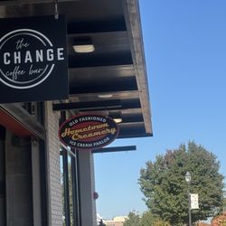 Hometown Creamery - Outside signage