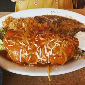 El Mariachi - Shredded chicken Chimichanga - Mexican Near Me - Kapolei, Hawaii