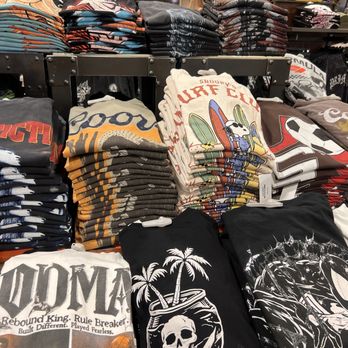Tillys - Shoe Stores Near Me - Cerritos, California