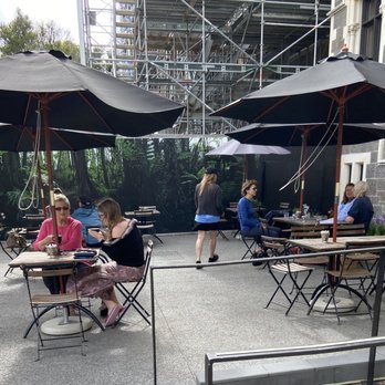 Bunsen - Great patio space - Cafes Near Me - Christchurch, CAN