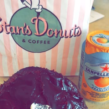Stan's Donuts & Coffee - Donuts Near Me - Chicago, Illinois Stan's Donuts & Coffee - Donuts Near Me - Chicago, Illinois