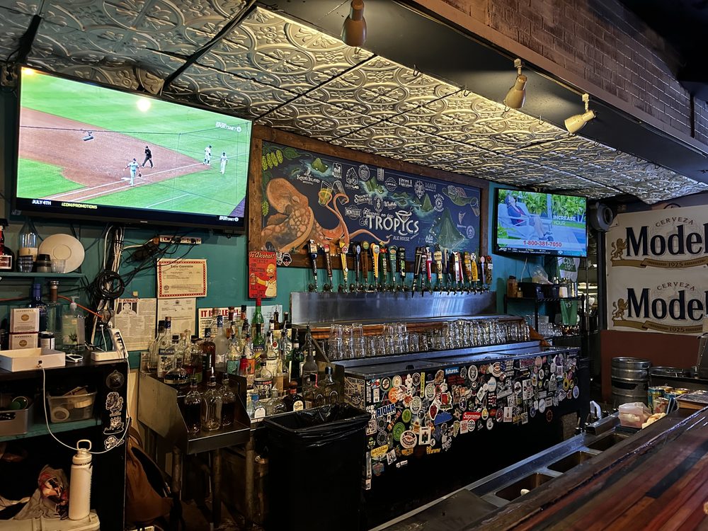 Tropics Ale House Waikiki