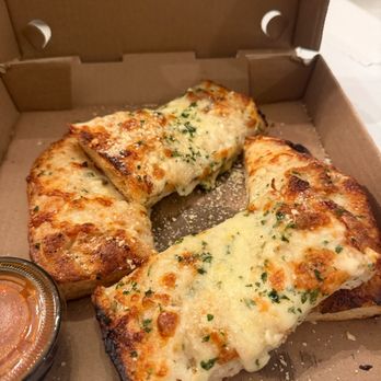 Patricia's Pizza - Italian Near Me - Scottsdale, Arizona
