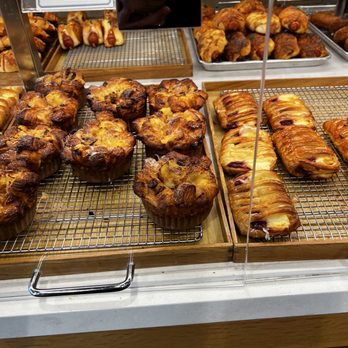 Paris Baguette - Bakeries Near Me - Carrollton, Texas Paris Baguette - Bakeries Near Me - Carrollton, Texas