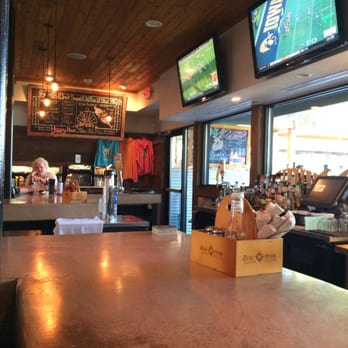 TJ's Harbor Restaurant - New American Near Me - Oshkosh, Wisconsin TJ's Harbor Restaurant - New American Near Me - Oshkosh, Wisconsin