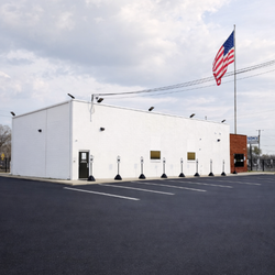 House of Dank Recreational Cannabis - Center Line