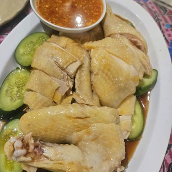 Malay Restaurant - Hainese Chicken - Malaysian Near Me - Flushing, New York