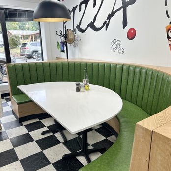 Old Town Pizza - Pizza Near Me - Inman, South Carolina
