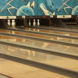 Crosly Bowling