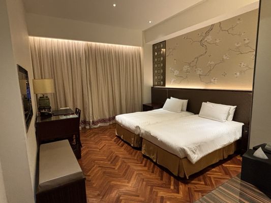 The Grand Hotel by null