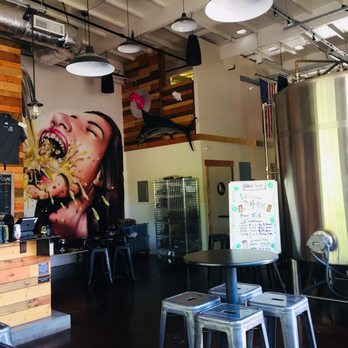 Artifex Brewing Company - Inside - Breweries Near Me - San Clemente, California