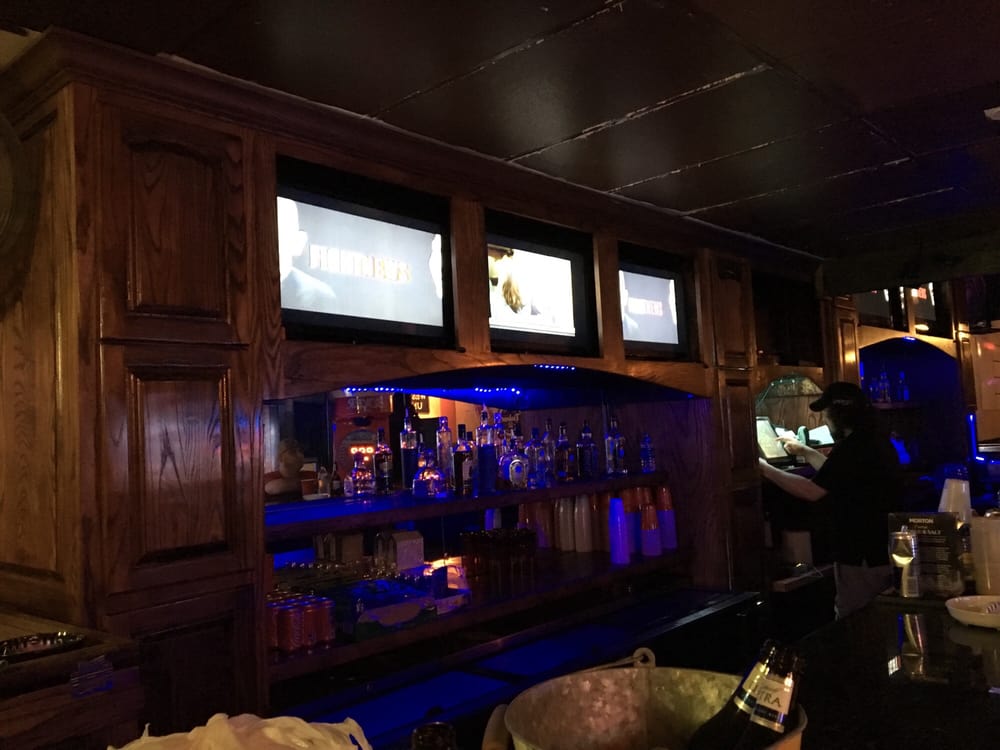 GRANT ST BAR & GRILL Updated October 2024 512 N Grant Ave, Odessa