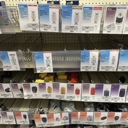 Guthrie's Ace Hardware - Empty bins