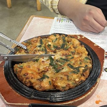 Wooga Sullungtang - Seafood pancake - Korean Near Me - Gardena, California