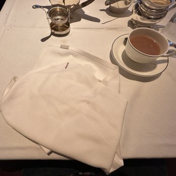 Simpson's in the Strand - Linens...buttonhole on the napkin is so so English - British Near Me - London, XGL Simpson's in the Strand - Linens...buttonhole on the napkin is so so English - British Near Me - London, XGL