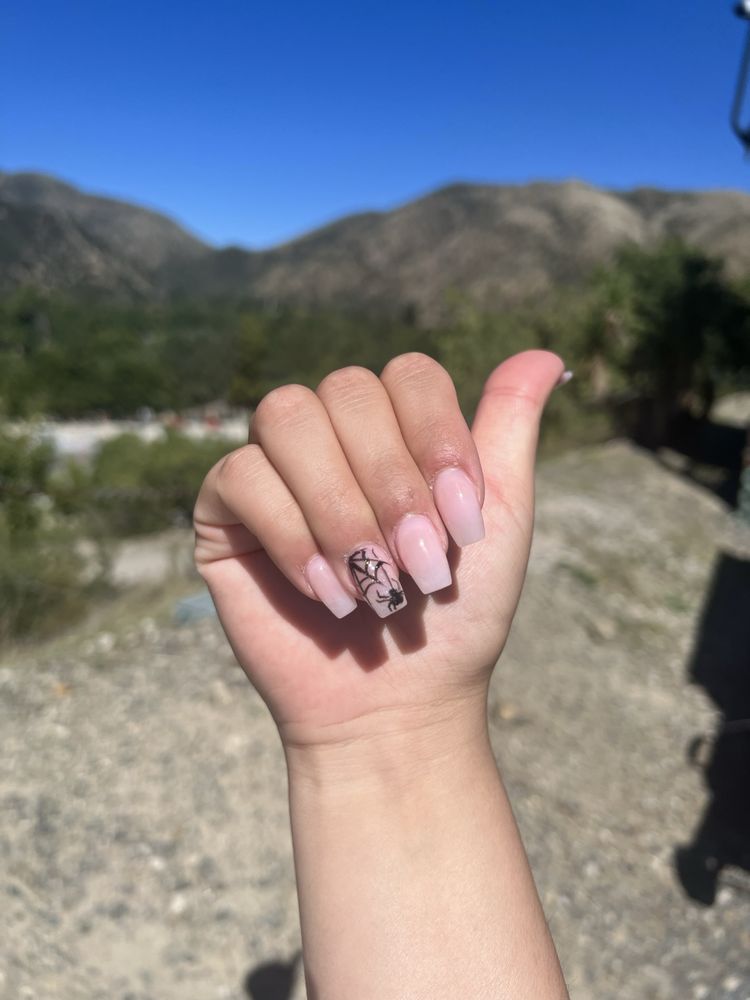 Soleil Nails and spa Logo