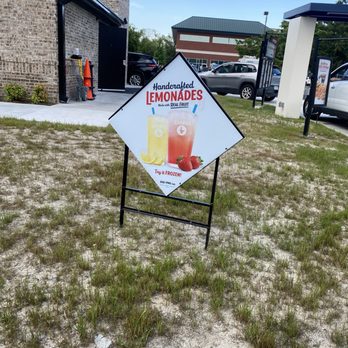 Zaxbys - Fast Food Near Me - Virginia Beach, Virginia