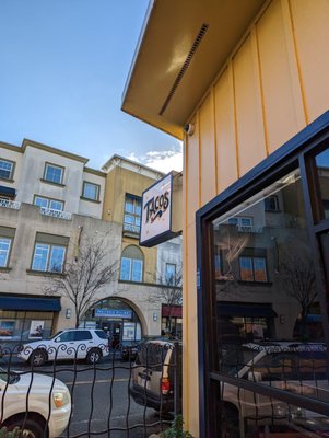 Tacos El Ultimo Baile by null