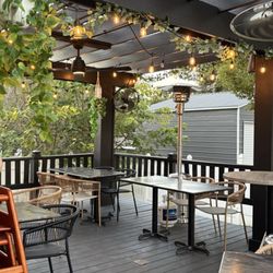 Huarike Peruvian Cuisine - Outside patio
